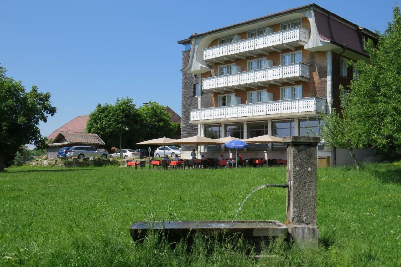 Hotel Restaurant Sternen Guggisberg エクステリア 写真
